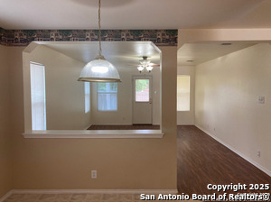 Building Photo - 834 Creek Pebble