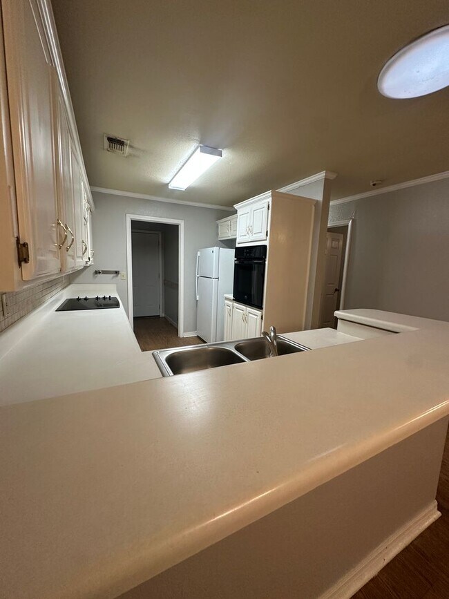 Foto del edificio - 3005 SW 28th Ave