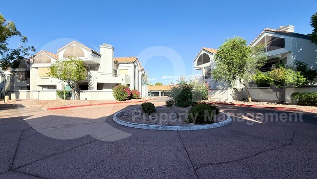 Foto del edificio - 1800 W Elliot Rd