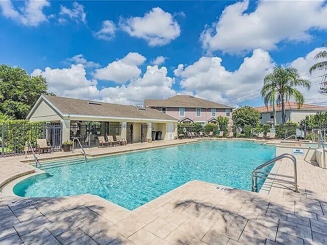 Foto del edificio - 555 52nd Ave N