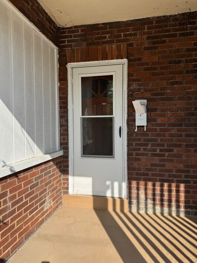 Building Photo - 1413 Beech St
