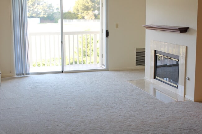 Bright living room, balcony. - 300 Murchison Dr, #202