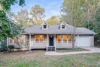 Building Photo - 5837 Janet Dr