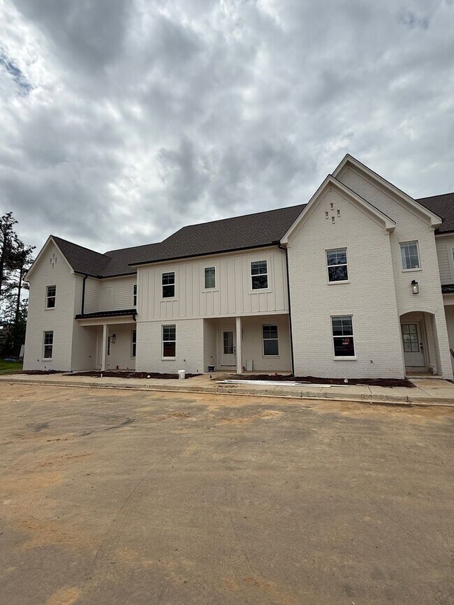 Foto del edificio - 3559 Fenwick Wy