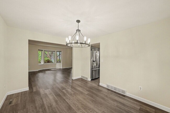 Building Photo - 7980 S Harrison Cir