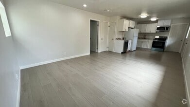 Building Photo - 120 S 108th St