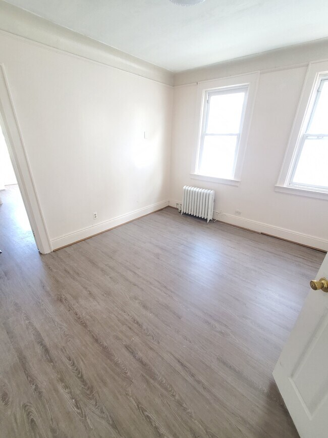 Living Room - 10764 Spa Pl