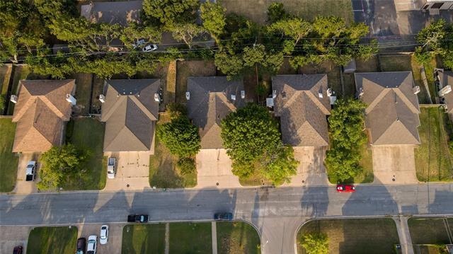 Foto del edificio - 6616 Parkview Ln