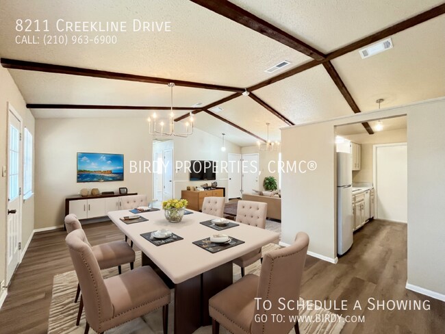 Building Photo - "Charming 3-Bed, 2-Bath Oasis in San Anton...