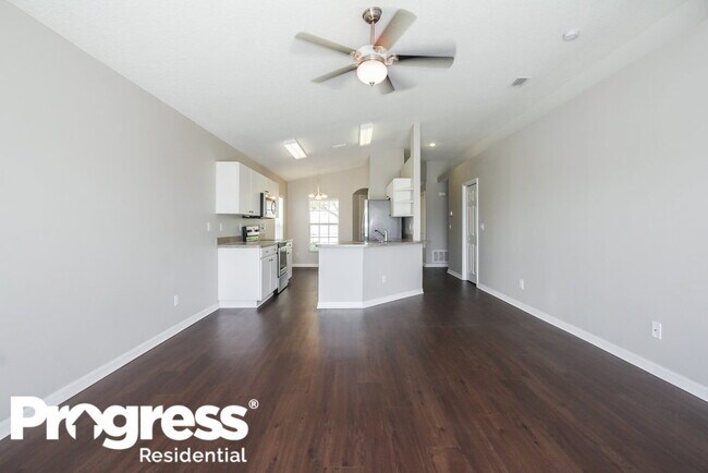 Foto del edificio - 13618 Silver Charm Ct