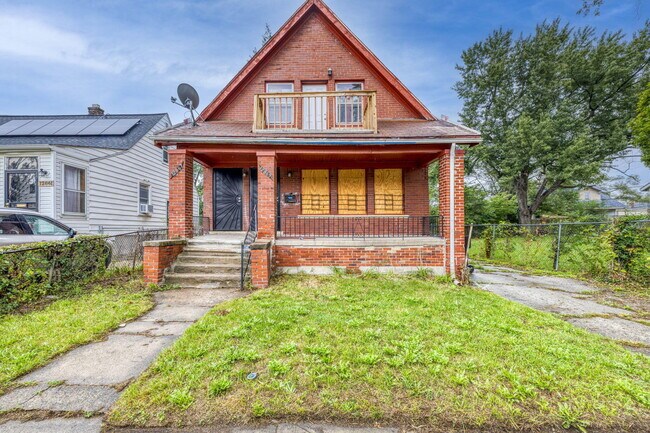 Building Photo - 12867 Sussex St