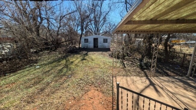 Foto del edificio - 1606 SE 61st St