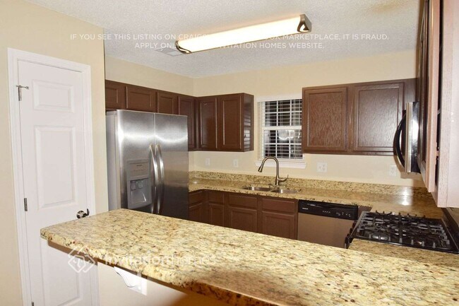 Building Photo - 4420 Grove Dr NW