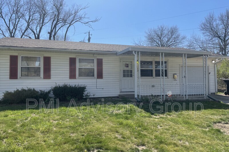 3630 SE Pennsylvania Ave, Topeka, KS 66605 House for Rent in Topeka