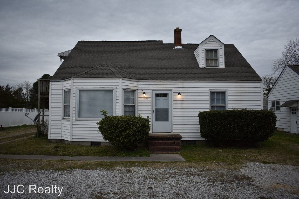 Foto principal - 15637 Warwick Blvd