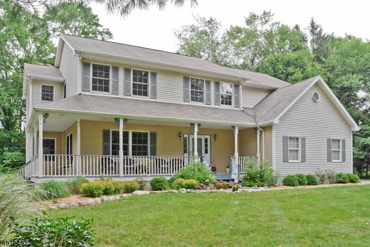 Primary Photo - 158 Cedar Knolls Rd