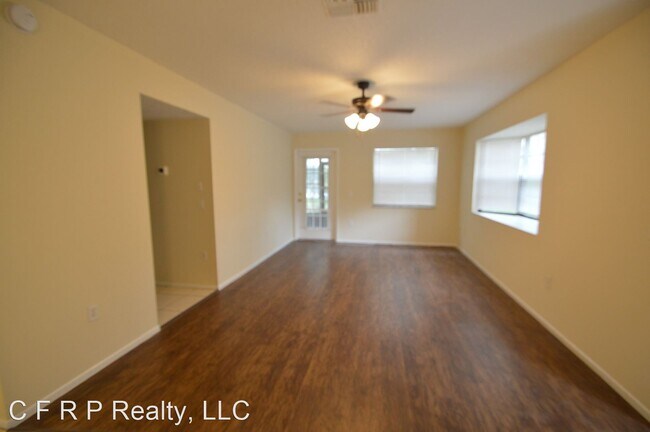 Building Photo - 11550 Baywood Meadows Dr
