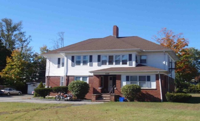Foto del edificio - 505 Bullocks Point Ave