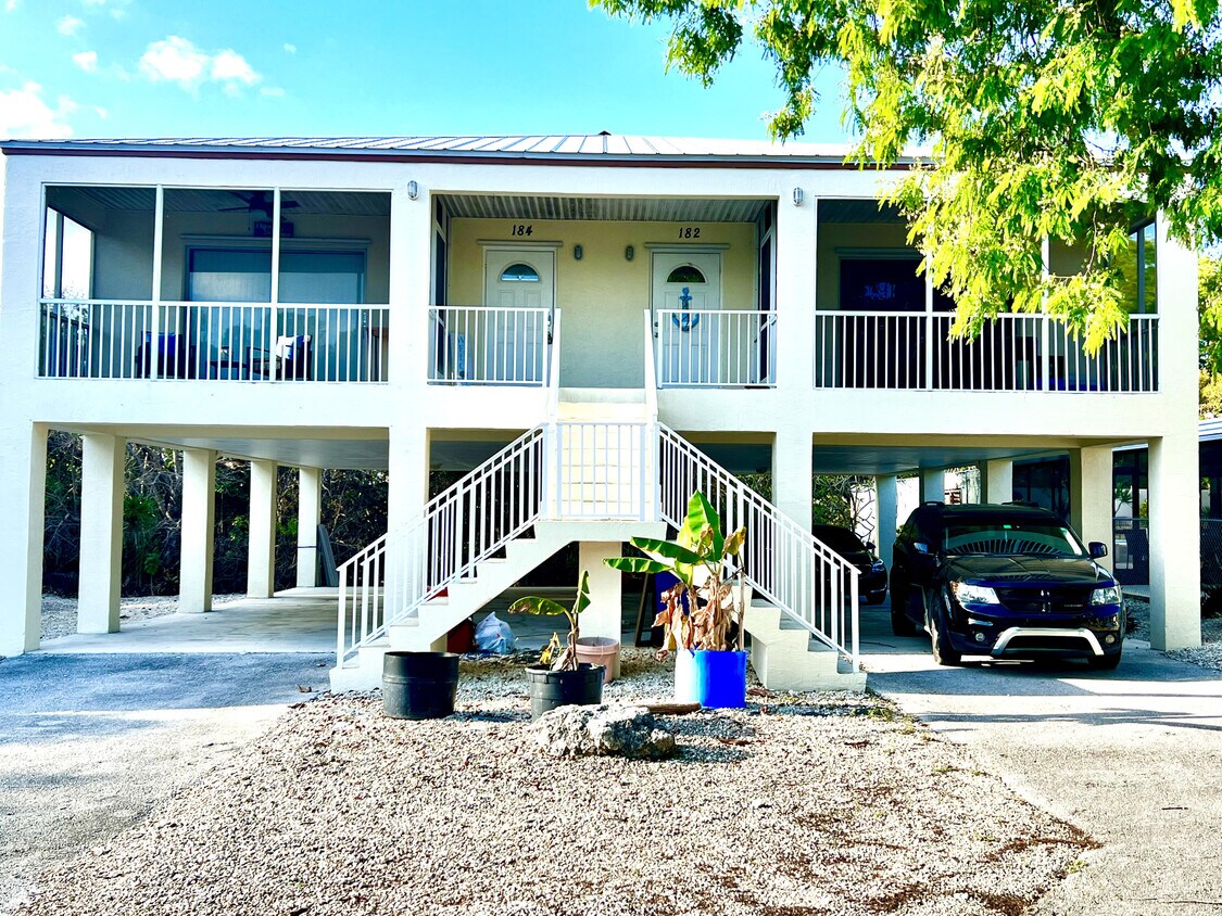 184 Adobe Casa Ct Dr, Tavernier, FL 33070 Condo for Rent in Tavernier