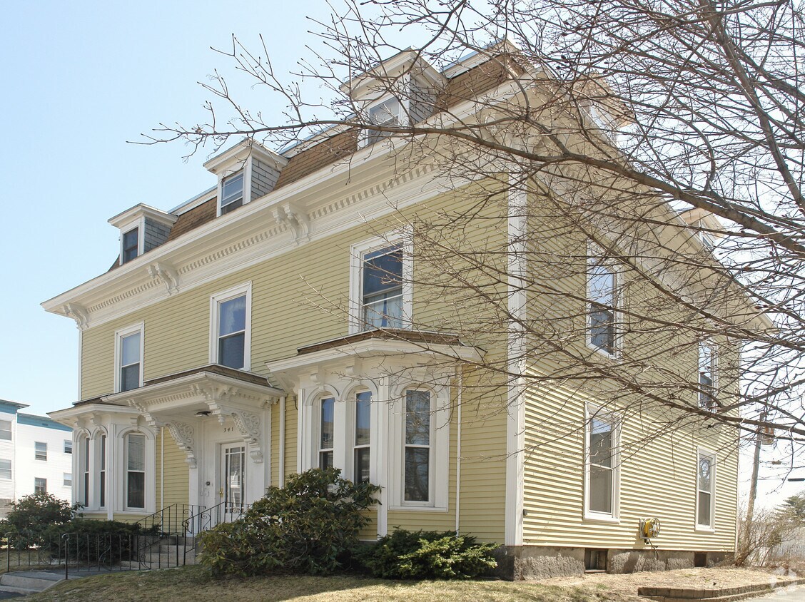 Foto del edificio - 341 Hanover St