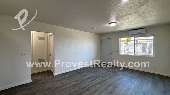 Building Photo - 11800 White Ave