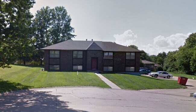 FRONT OF PROPERTY - 4310 N 31st St