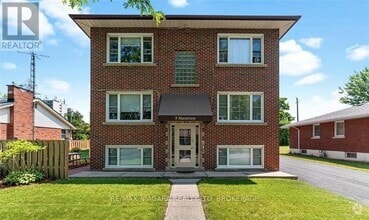 Building Photo - 9-9 Masterson Dr