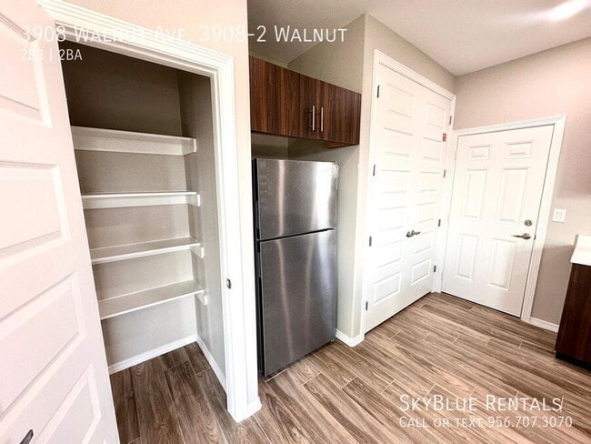 Foto del edificio - 3908 Walnut Ave