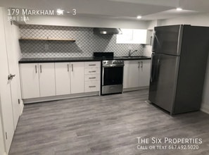 Building Photo - 179 Markham St