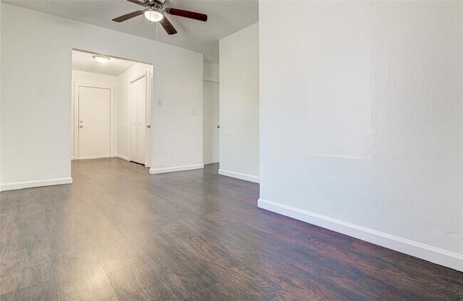 Foto del edificio - 912 Catalpa St