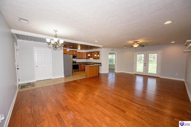 Foto del edificio - 194 Applewood Ln
