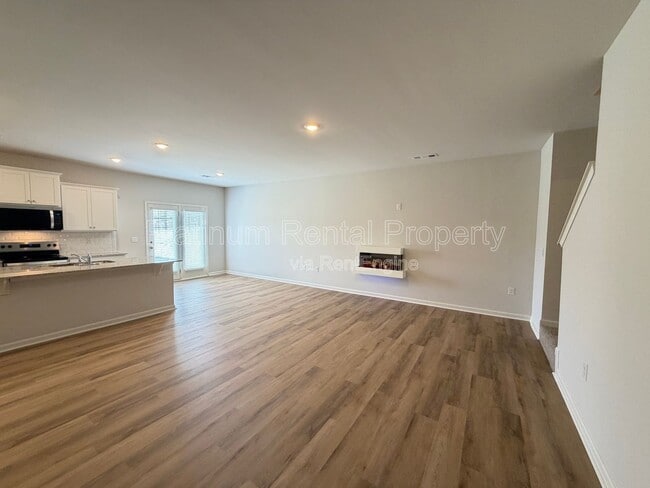 Photo - 42 Rustin Rdg Townhome