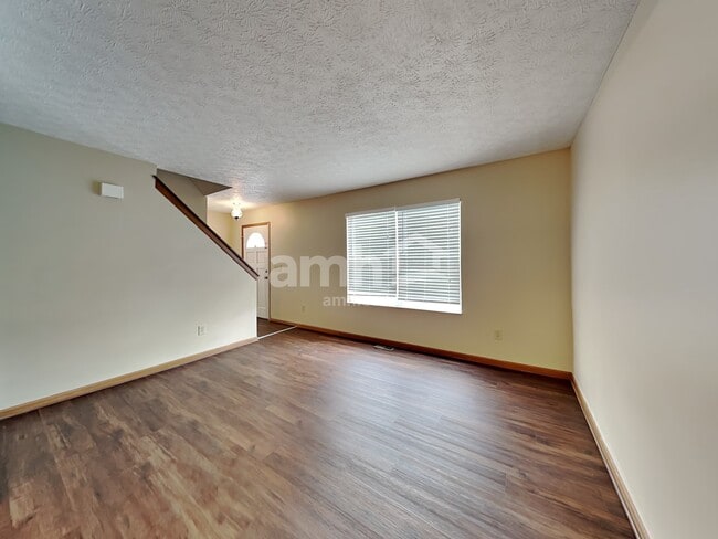 Building Photo - 5339 Knight Street