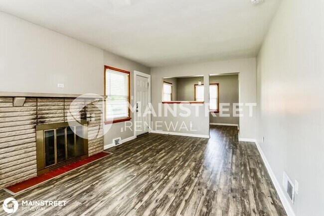 Building Photo - 9005 W Manslick Rd, Louisville, KY 40272