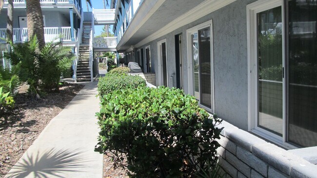 Foto del edificio - 1111 Seacoast Dr