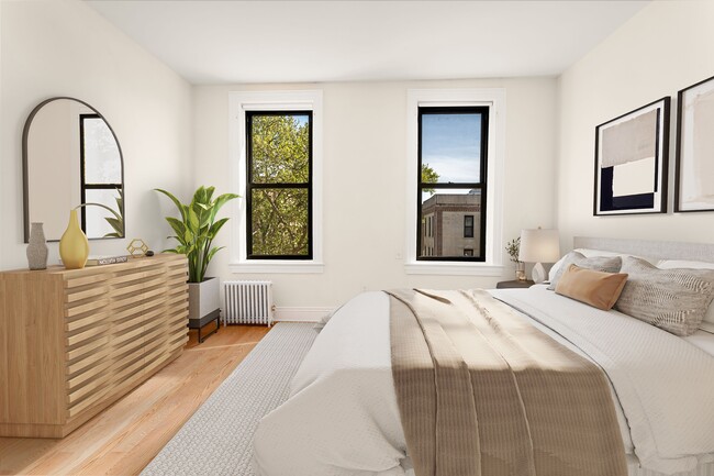 Foto del edificio - 53-23 Skillman Ave