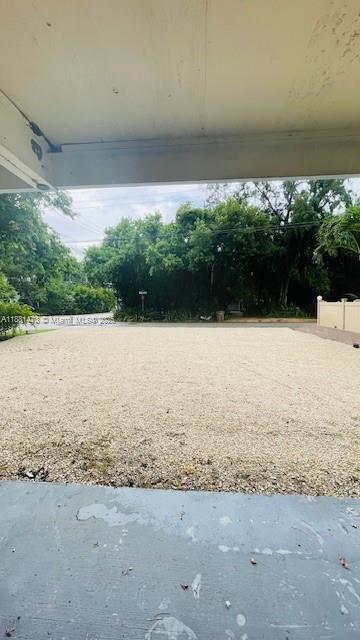 Building Photo - 141 Gumbo Limbo Dr