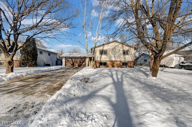 Building Photo - 5 br, 2 bath House - 1700 83rd Ave N