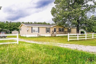 Building Photo - 9824 Stone Ranch Blvd