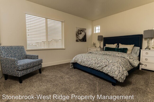 Foto del edificio - 2 br, 1.5 bath House - 879 South 250 East