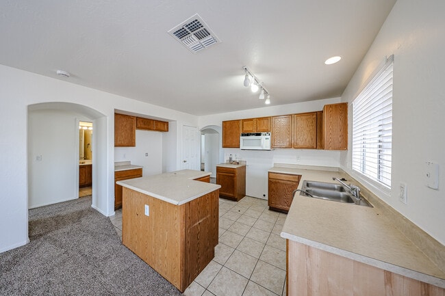 Foto del edificio - 11498 W Shaw Butte Dr