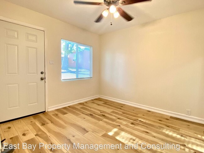 Building Photo - 1 br, 1 bath House - 4916 Jensen Rd.