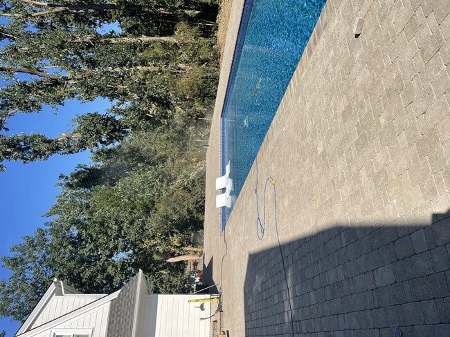 Foto del edificio - 2303 SE Silver Springs Rd