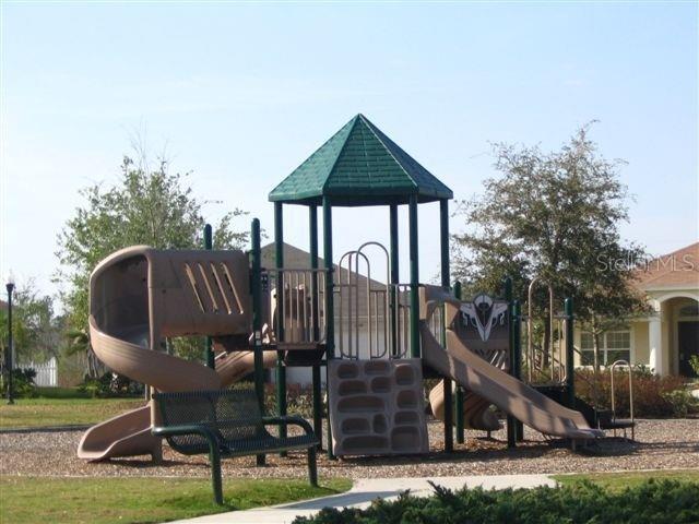 Building Photo - 27525 Edenfield Dr
