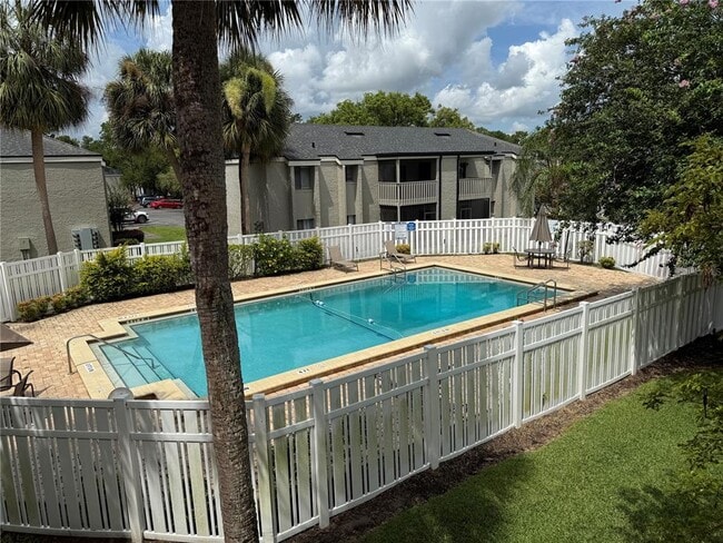 Building Photo - 129 Springwood Cir