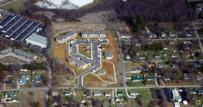 Aerial Photo - Gold Hill Apartments