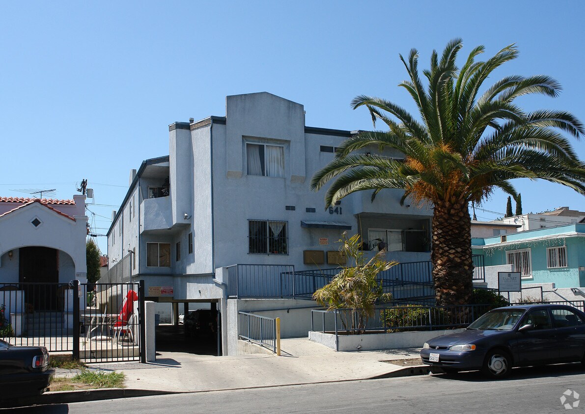 641 N Harvard Blvd, Los Angeles, CA 90004 Apartments in Los Angeles
