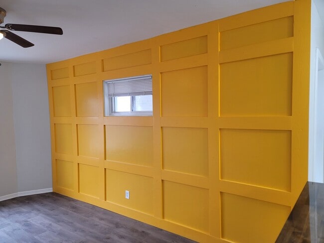 Building Photo - Soldoris