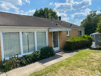 Building Photo - 133 Gerard Dr