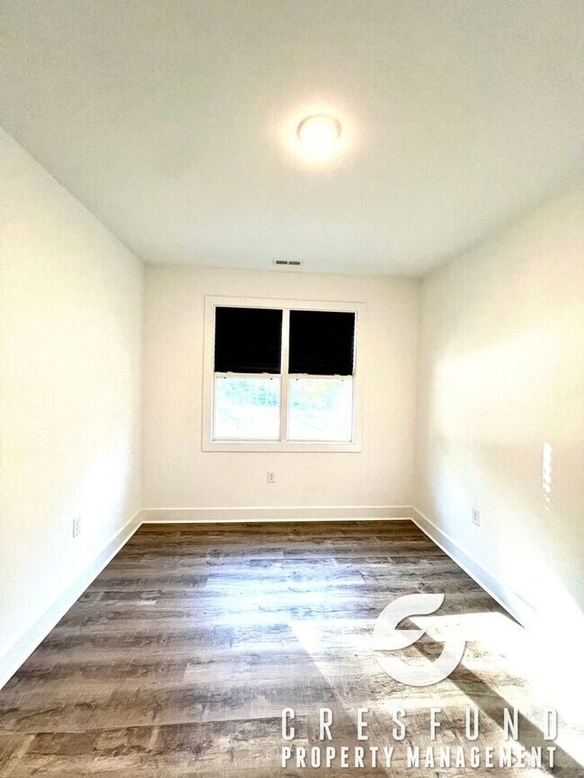Foto del edificio - Close to Fort Bragg/Master BR Downstairs S...